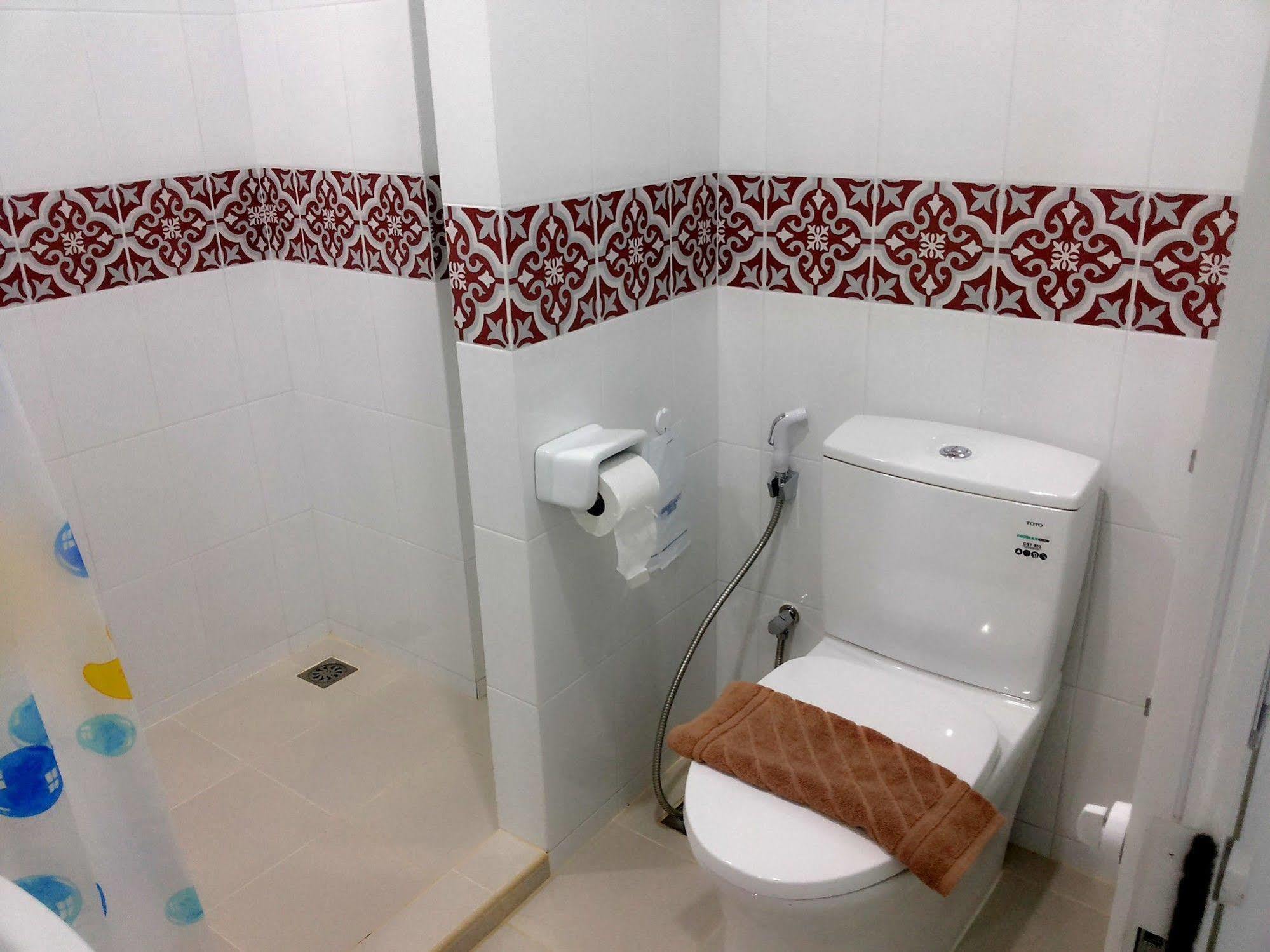 Hotel The Duck Phuket Exterior foto